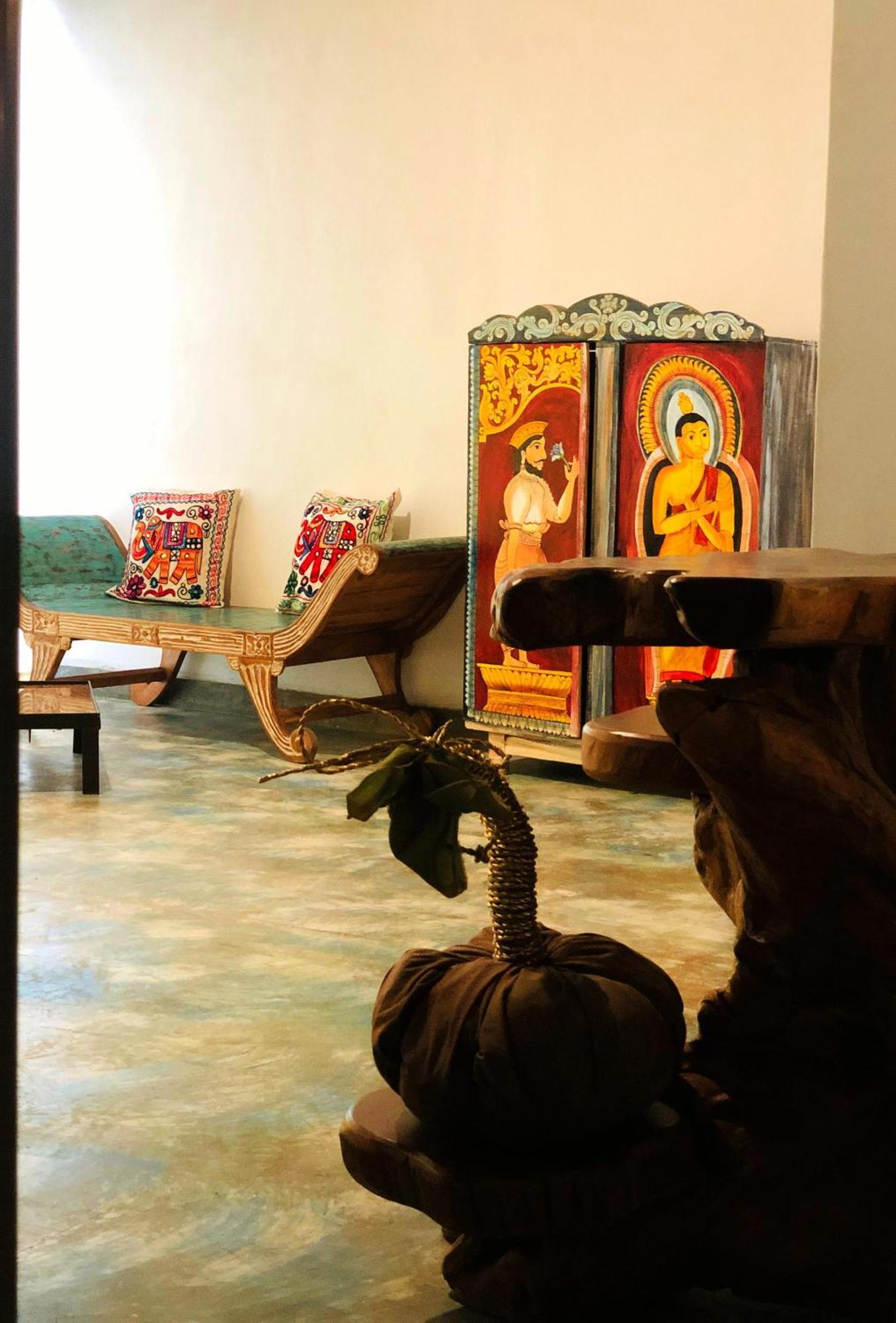 Barefoot Inn Kandy Ngoại thất bức ảnh