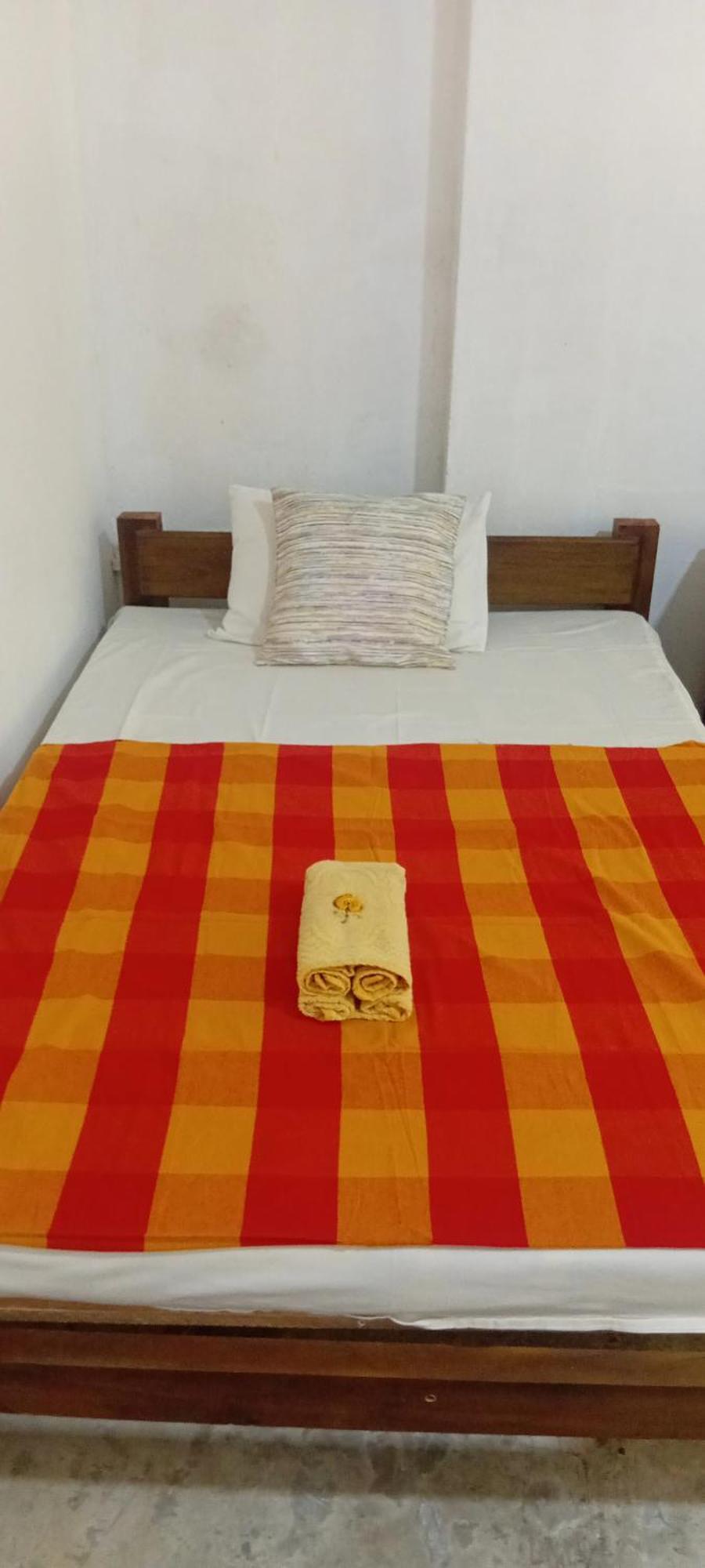Barefoot Inn Kandy Ngoại thất bức ảnh
