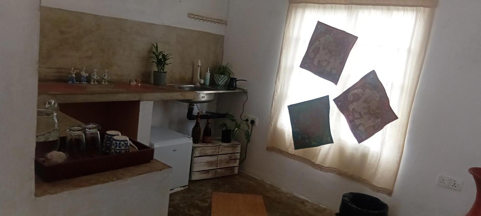 Barefoot Inn Kandy Ngoại thất bức ảnh